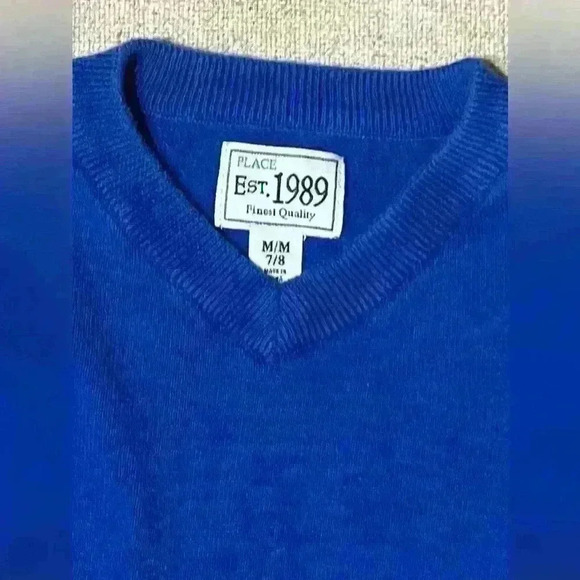 Children’s Place Boys size 7/8 Pullover Sweater Royal Blue A0024 - Picture 3 of 5